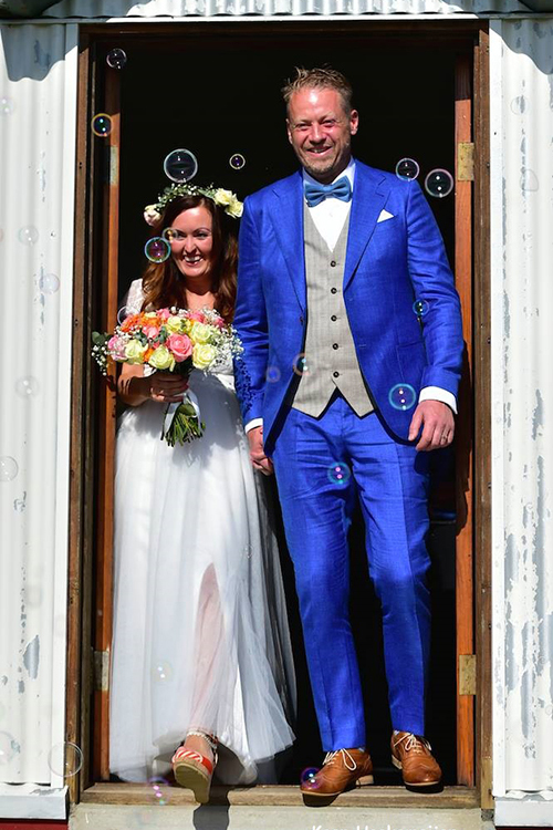 Happy newlyweds Jóhanna and Stefán.