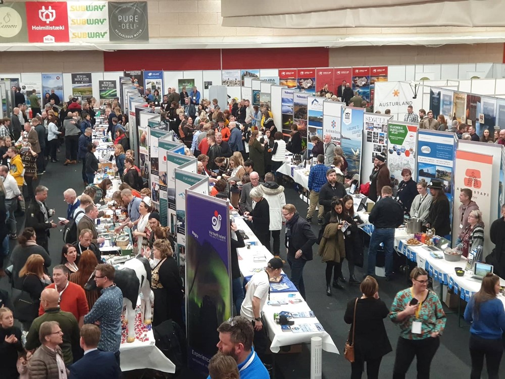 Gentle Giants at Natural Iceland Tourism Workshop Mannamót