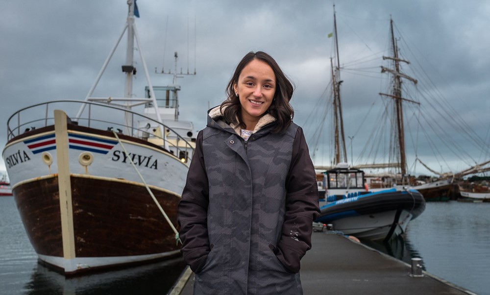 Charla Basran PhD., Gentle Giants Whale Watching guide and doctor in Marine Biology